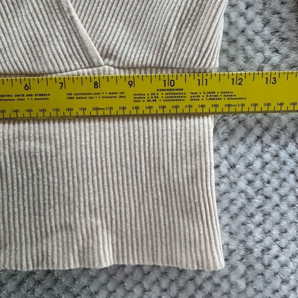 Anthropologie Sweater Womens XS Cream Rib Knit Lace Bishop Long Sleeve Surplice - Picture 13 of 15